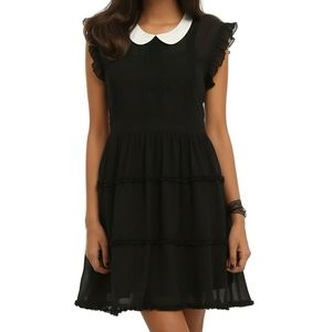 Hot Topic White Collared Black Dress